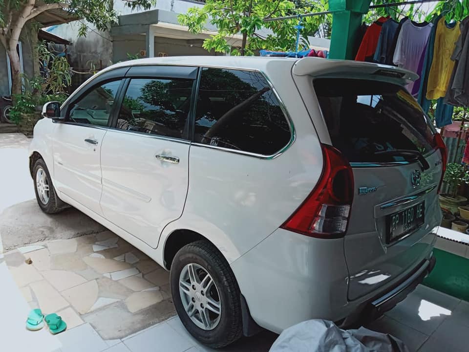 Rental Mobil dan Jasa Sopir